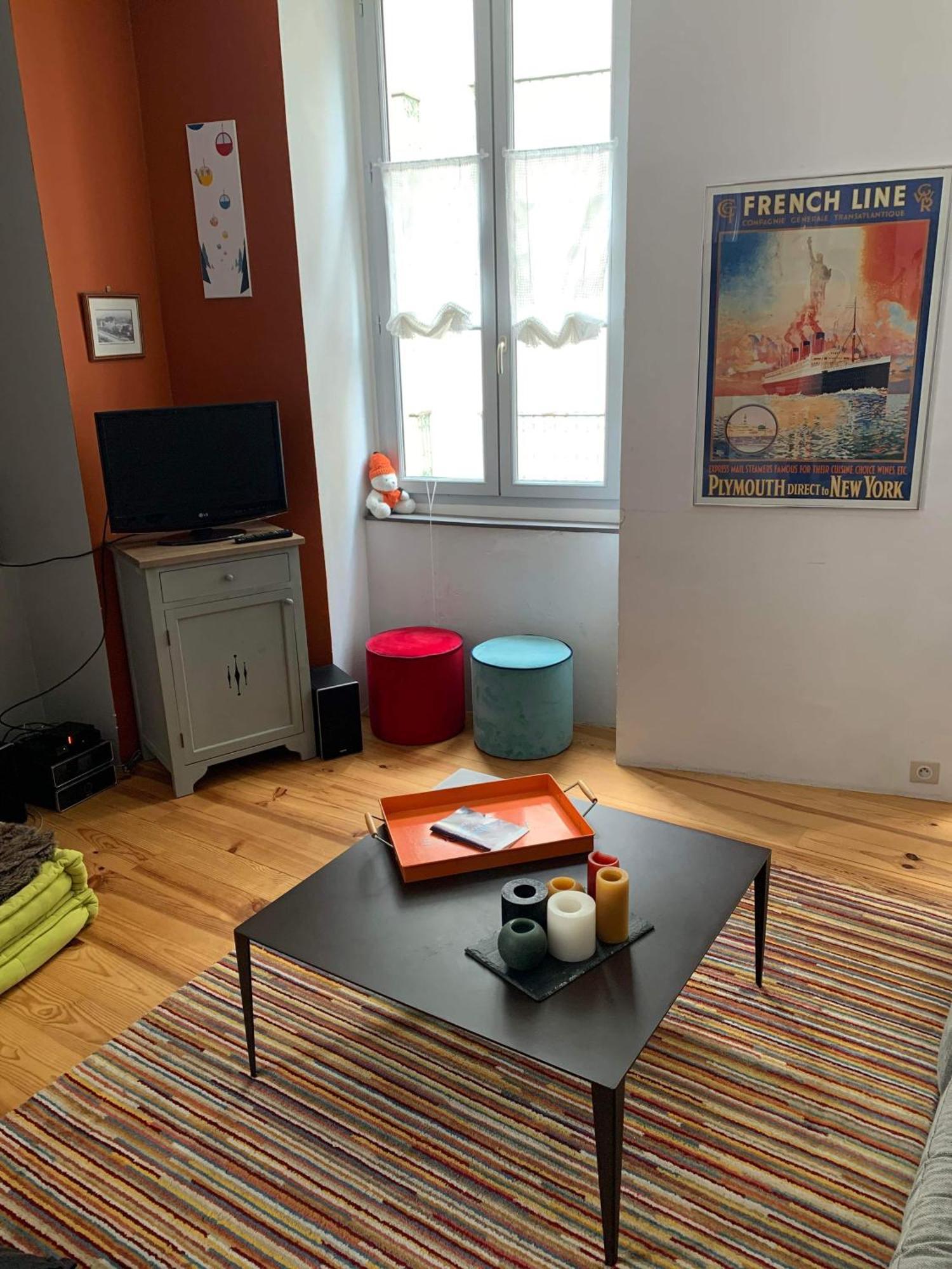 Grand 2 à 8 Personnes